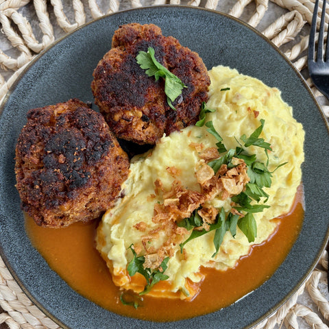 Fleischpflanzerl mit Kartoffelbrei